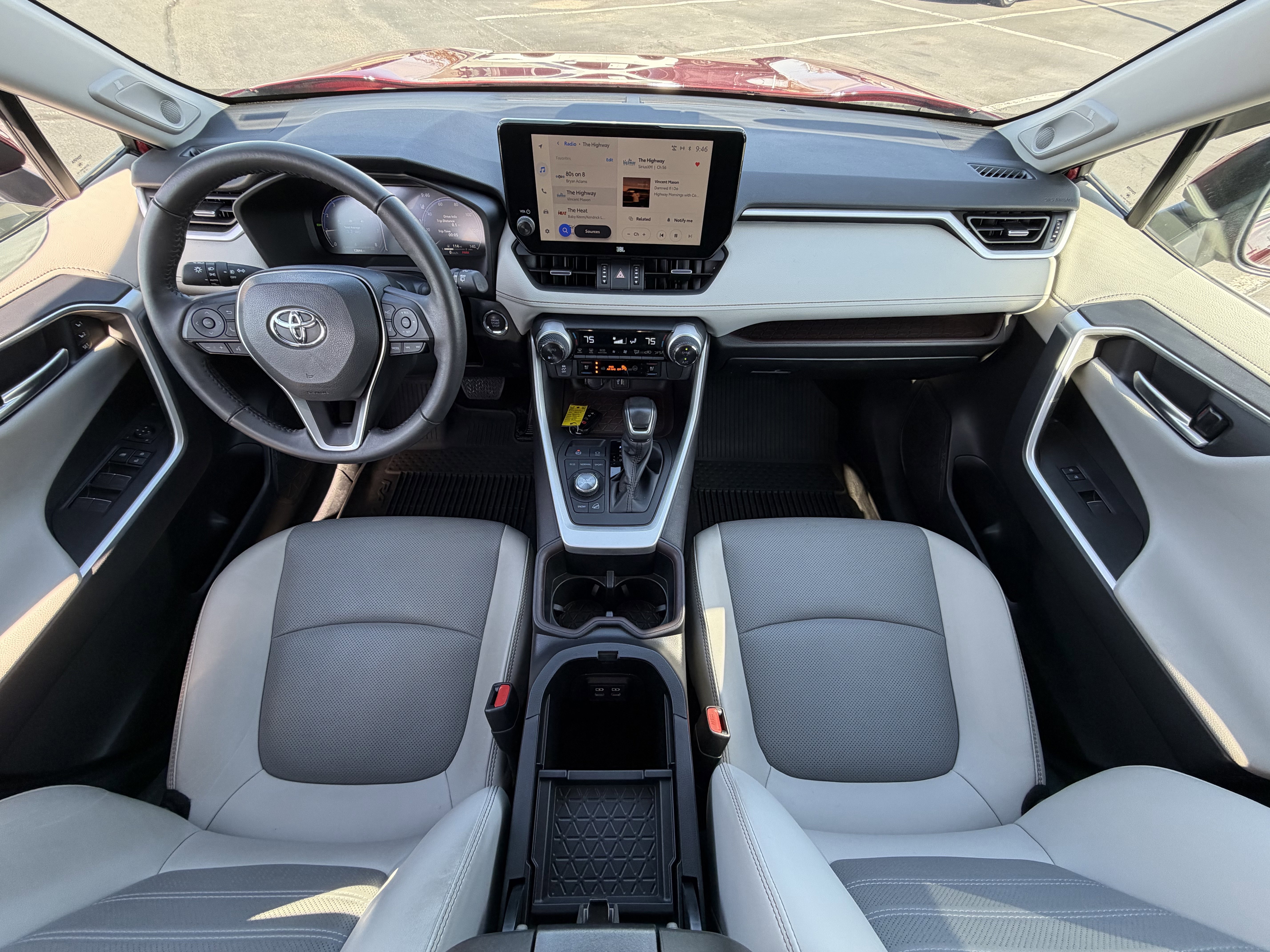 Used 2023 Toyota RAV4 Limited w/ Limited Grade Weather Package image 18