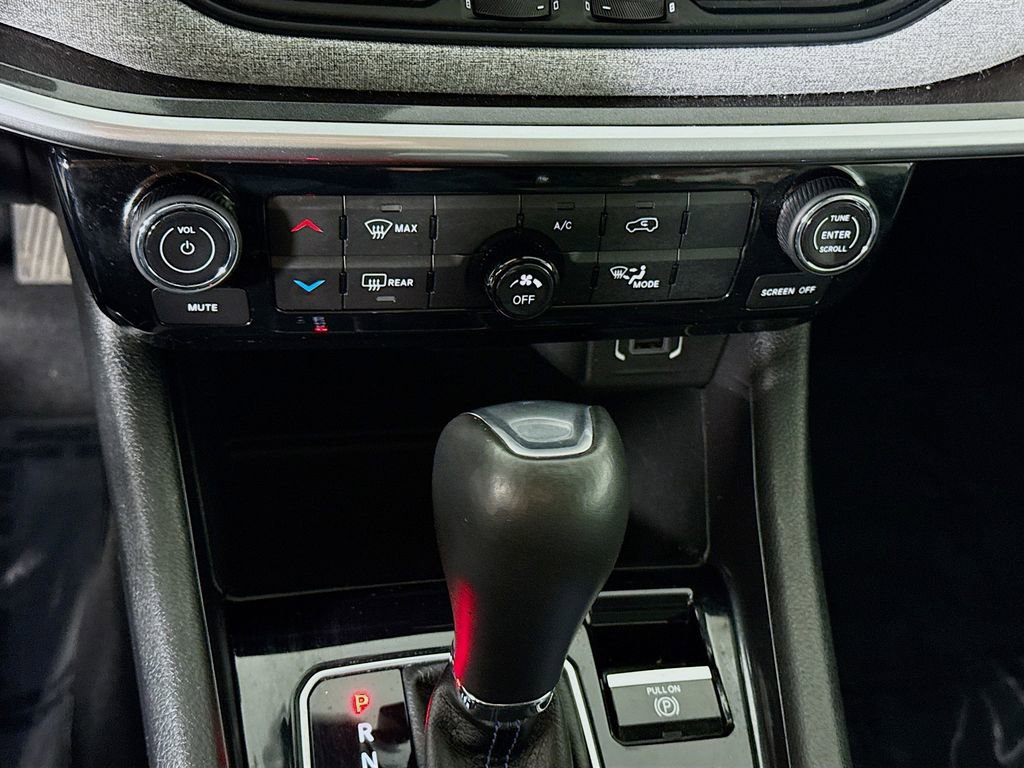 Used 2022 Jeep Compass Latitude image 8