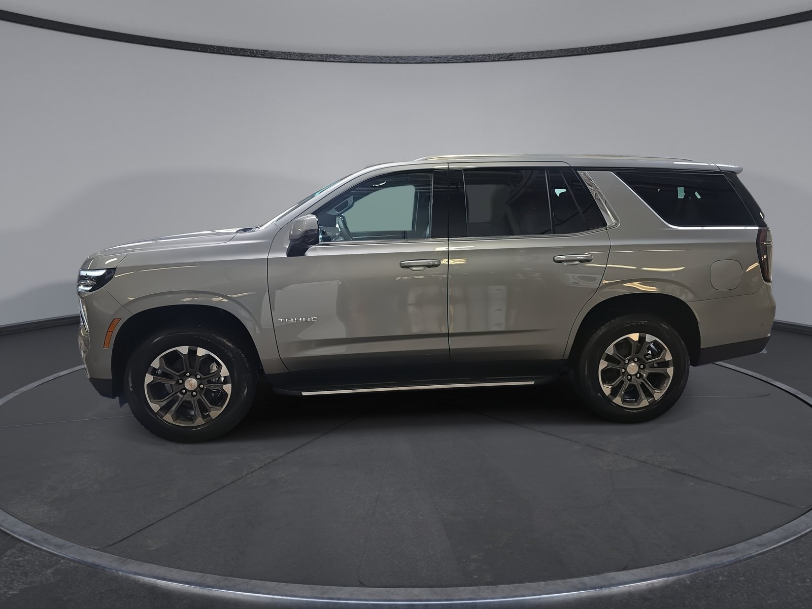 New 2026 Chevrolet Tahoe LT w/ Comfort Package AWD/4WD image 5
