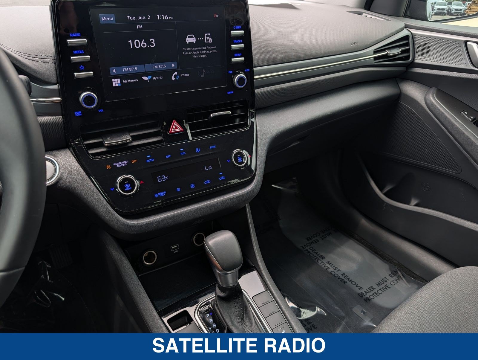 Used 2022 Hyundai Ioniq SE FWD image 29
