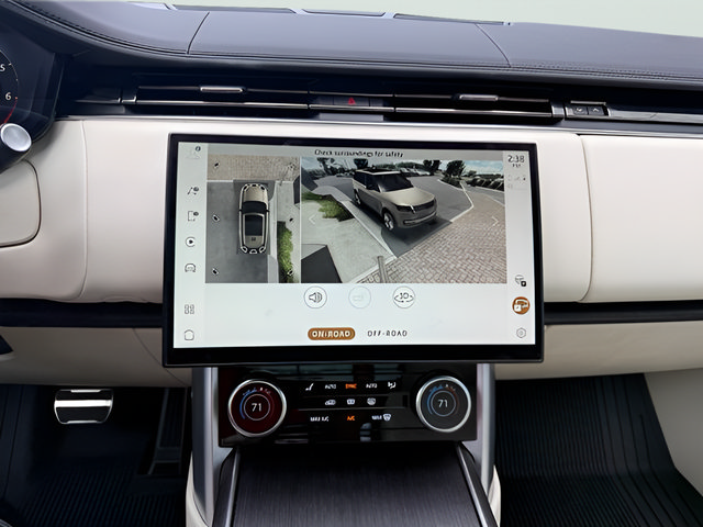 Used 2023 Land Rover Range Rover SE AWD/4WD image 23