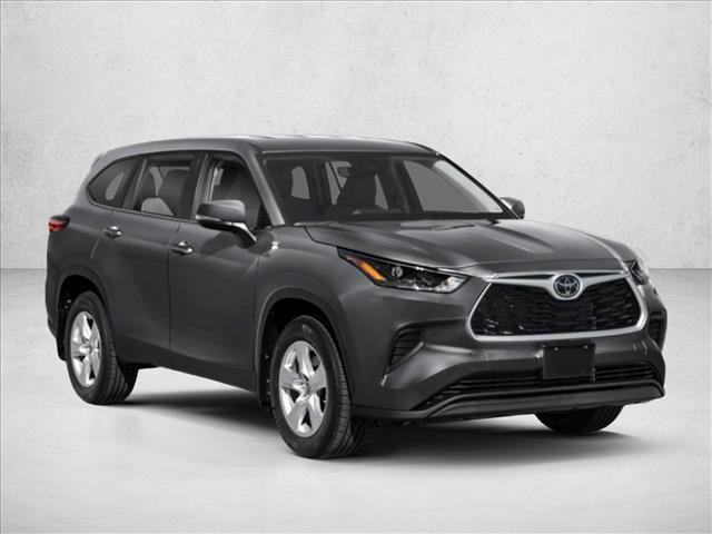 Used 2025 Toyota Highlander Platinum image 3