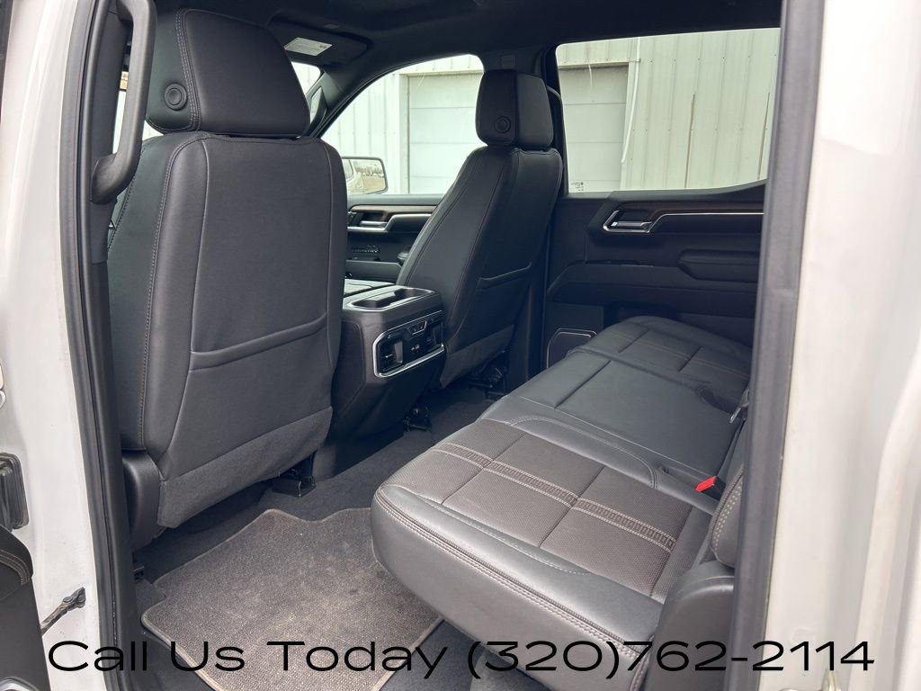 Certified 2023 Chevrolet Silverado 1500 High Country w/ Technology Package AWD/4WD image 38
