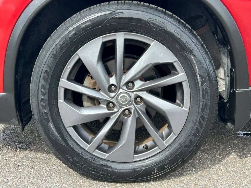 Used 2016 Nissan Rogue SL w/ SL Premium Package FWD image 40