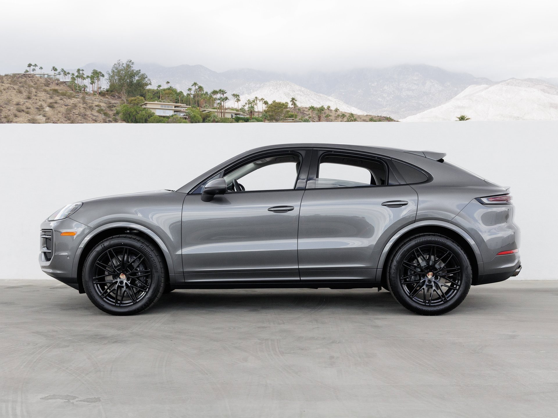 New 2026 Porsche Cayenne Coupe image 2