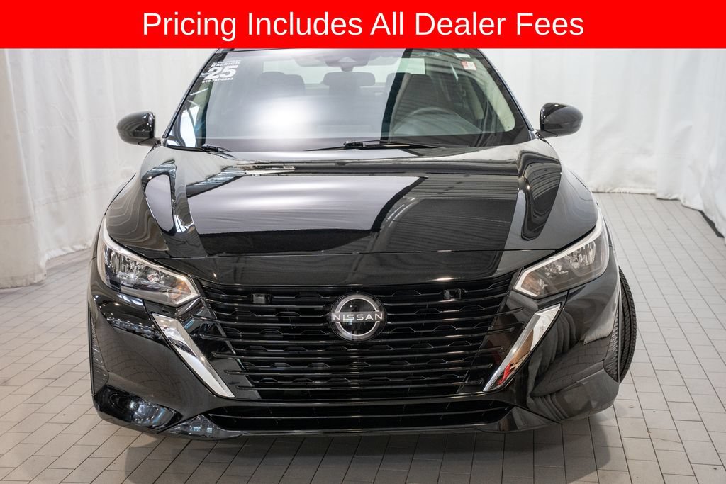 Used 2025 Nissan Sentra S FWD image 2