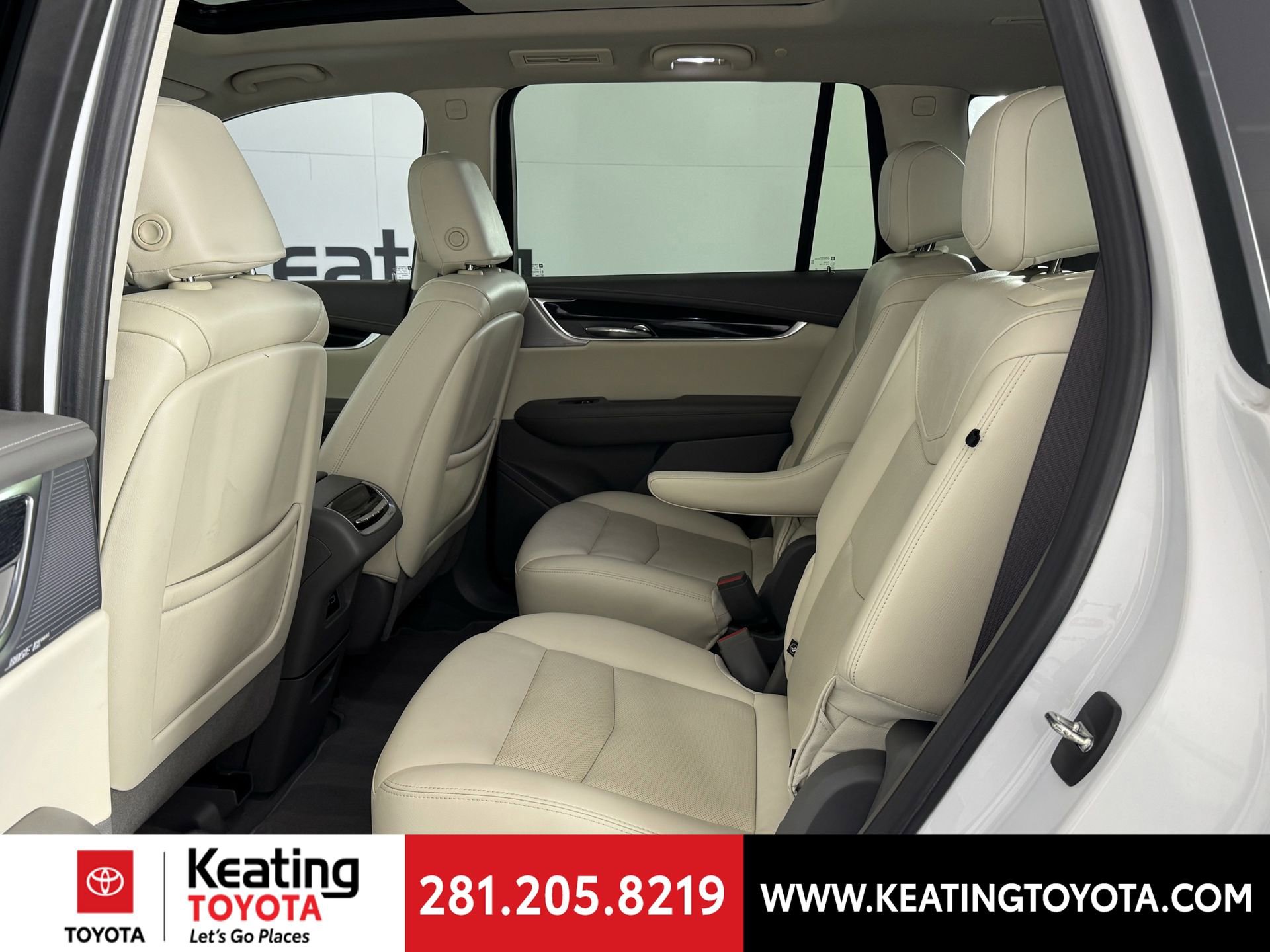 Used 2023 Cadillac XT6 Premium Luxury w/ Technology Package image 15