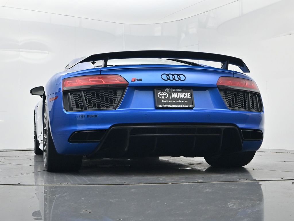 Used 2018 Audi R8 V10 plus w/ 20" Wheel Package image 55