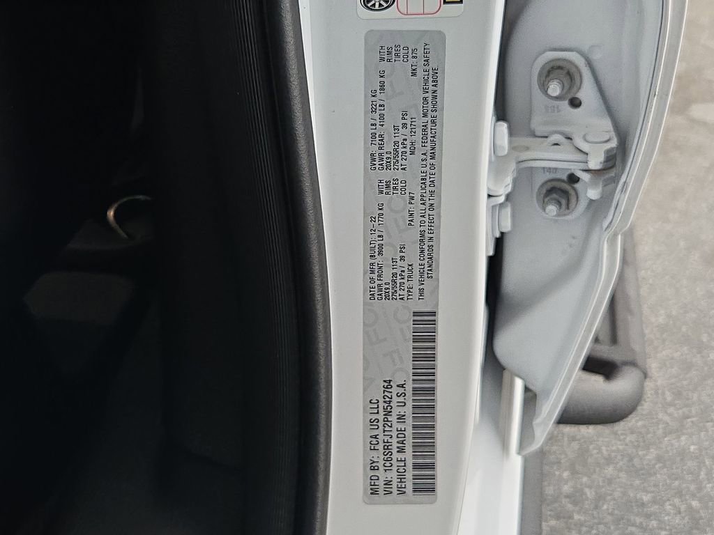 Used 2023 RAM 1500 Laramie AWD/4WD image 40