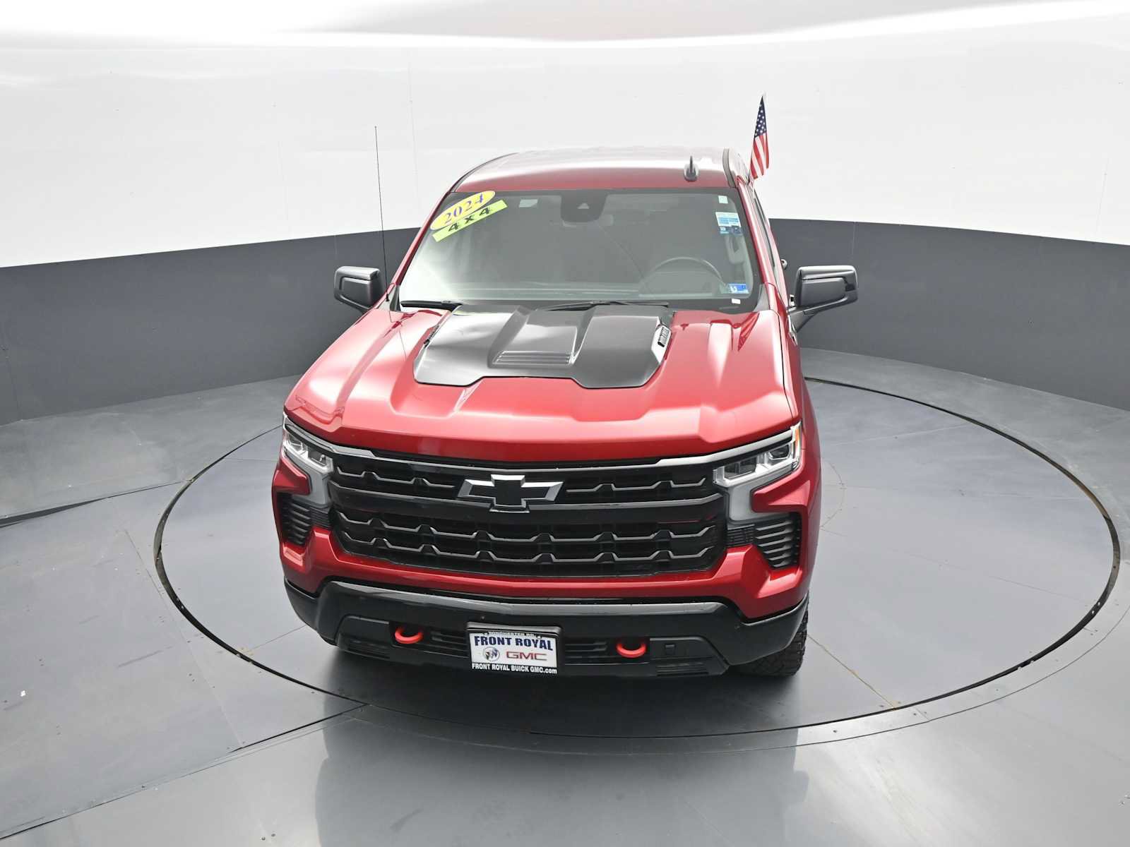 Used 2024 Chevrolet Silverado 1500 LT Trail Boss w/ LPO, Dark Essentials Package AWD/4WD image 26