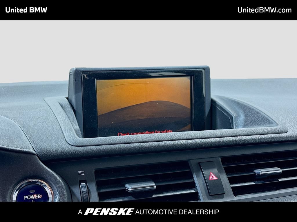 Used 2012 Lexus CT 200h Premium w/ Leather Pkg FWD image 9