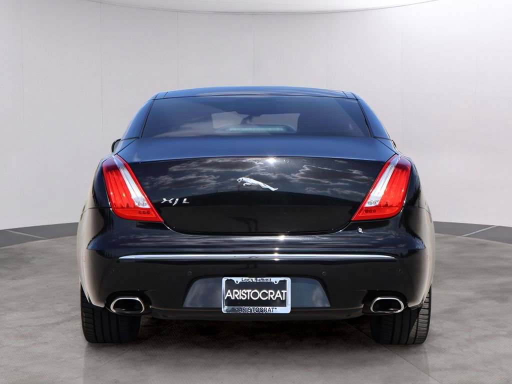 Used 2011 Jaguar XJ L RWD image 6