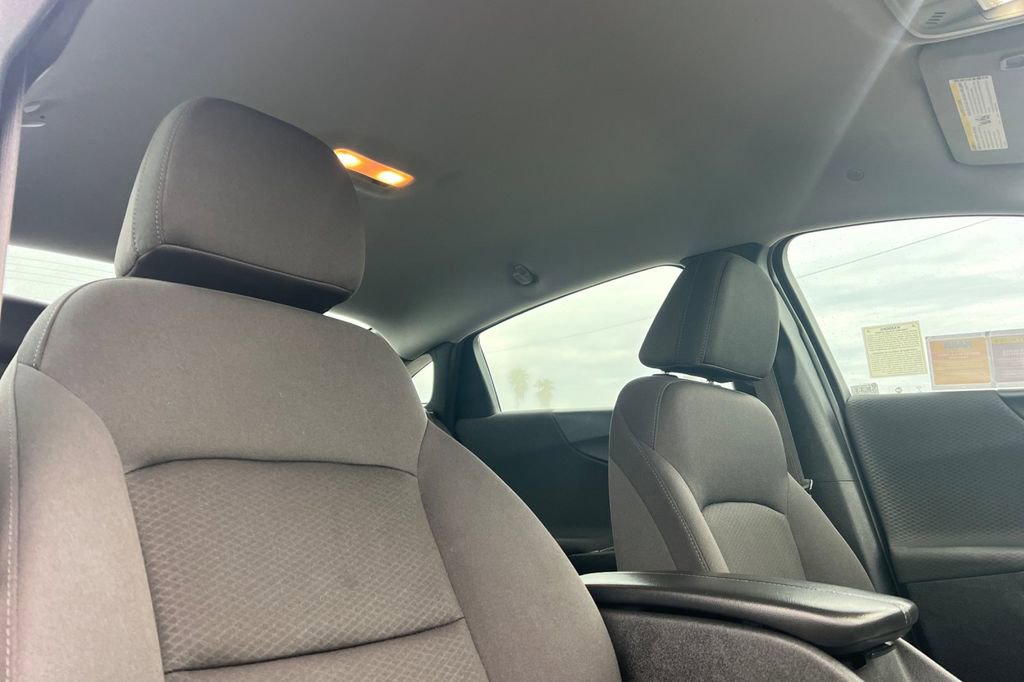 Used 2023 Chevrolet Malibu LT image 16