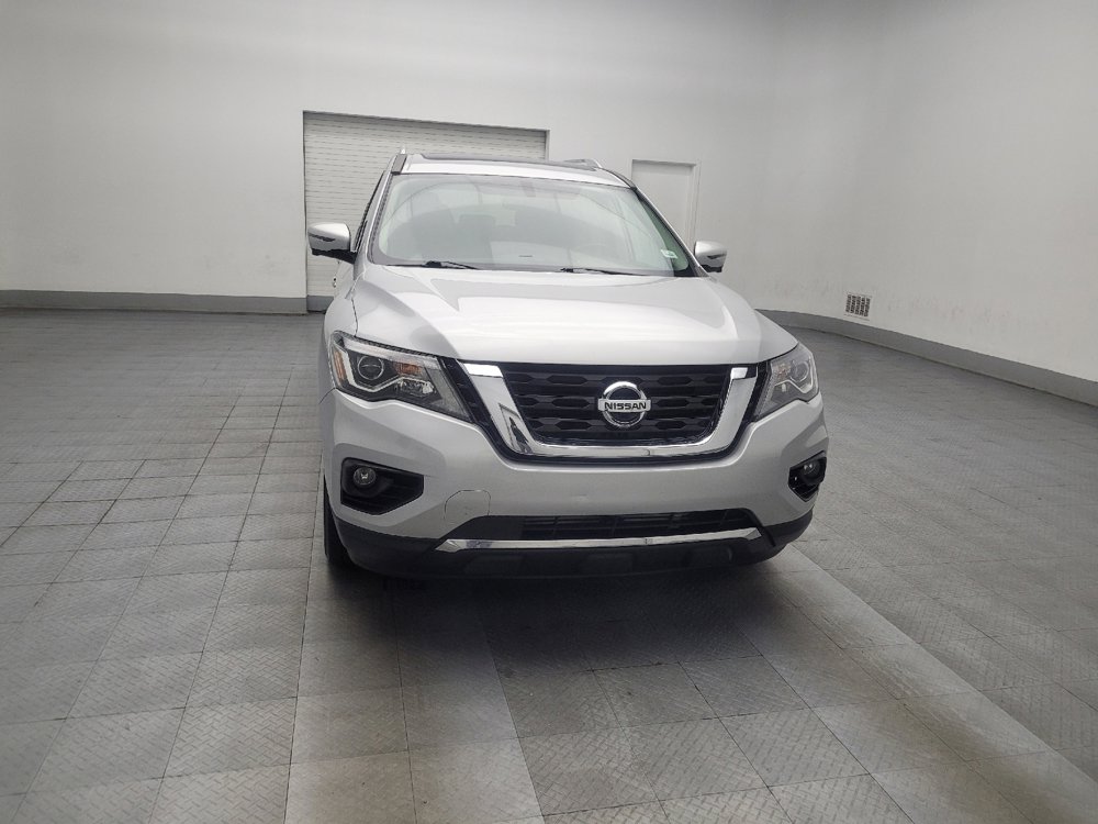 Used 2019 Nissan Pathfinder Platinum image 14