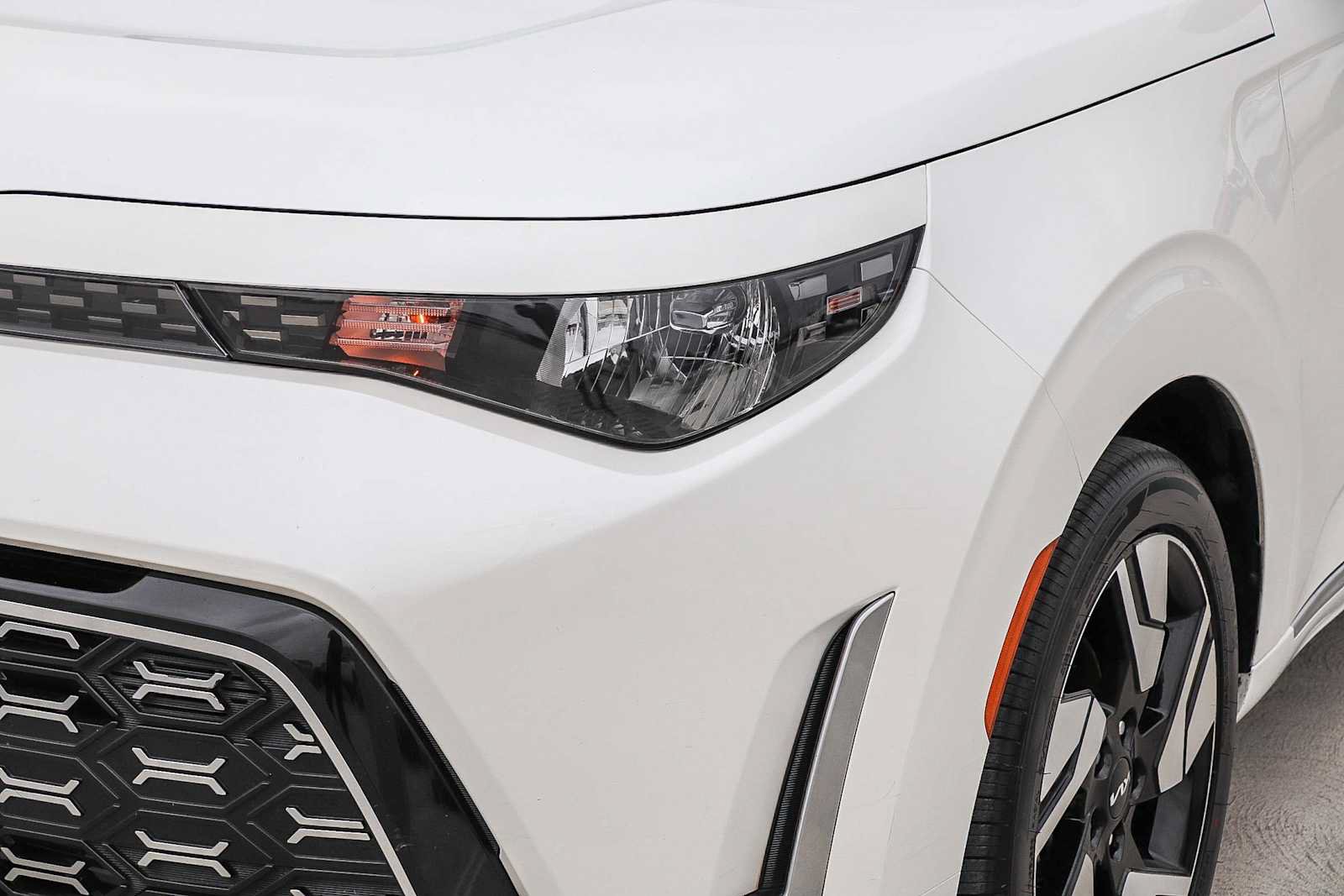 Used 2023 Kia Soul GT-Line FWD image 5