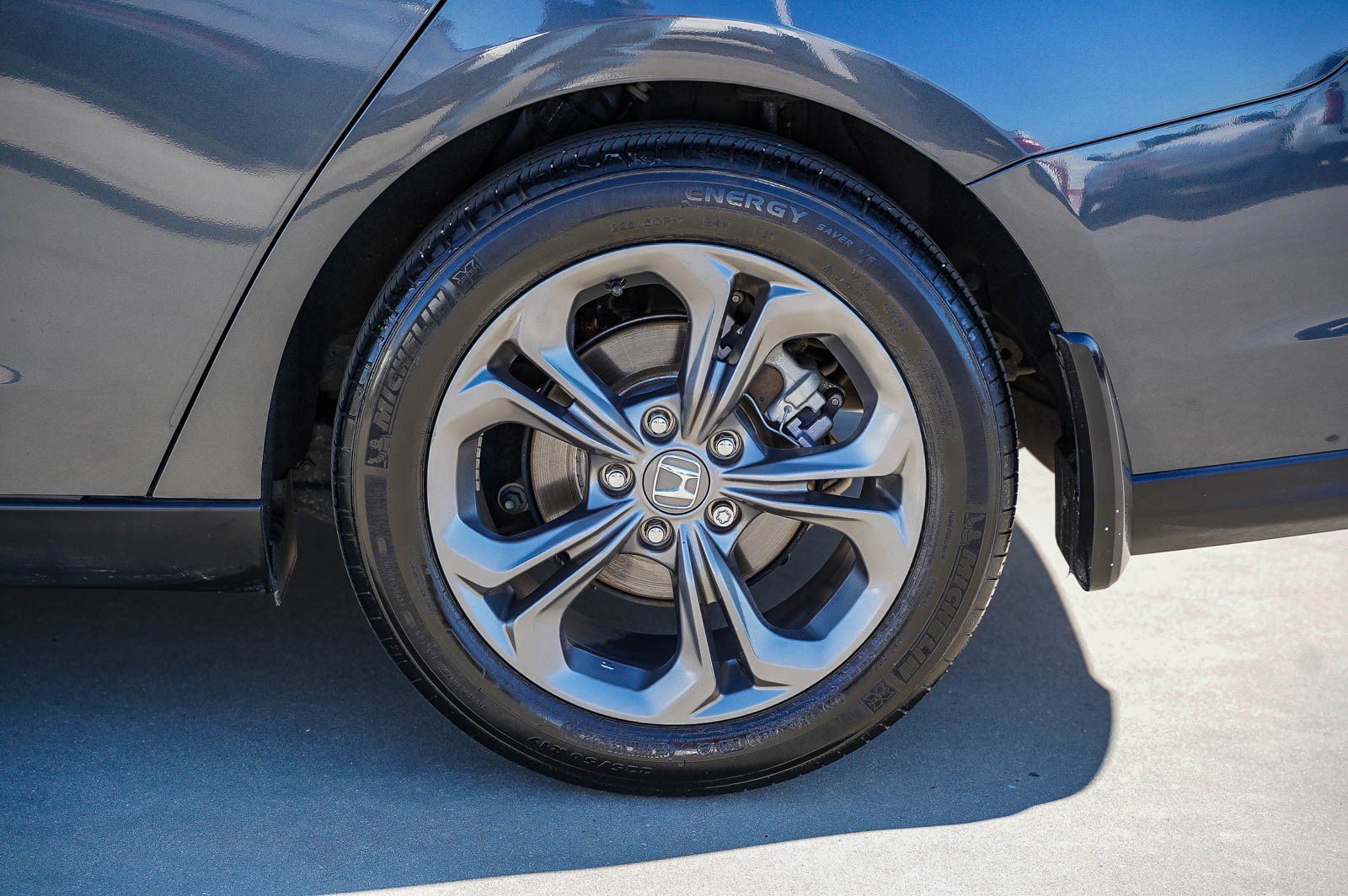 Used 2023 Honda Accord EX image 6