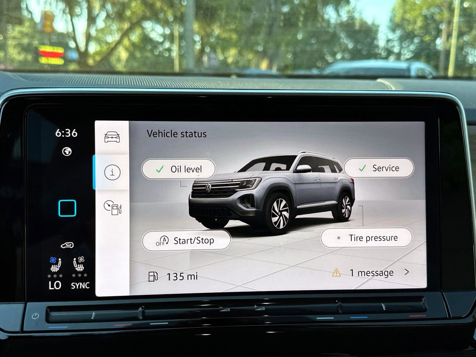 Certified 2025 Volkswagen Atlas SE image 52