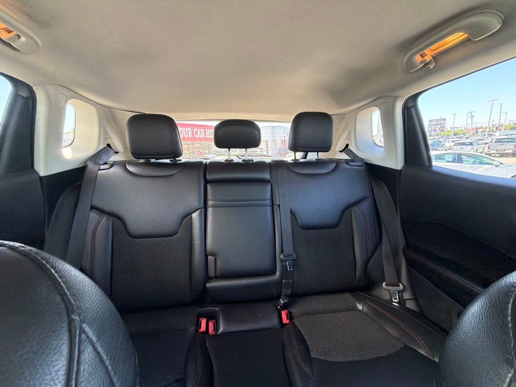 Used 2019 Jeep Compass Trailhawk AWD/4WD image 16
