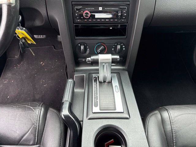 Used 2009 Ford Mustang GT Premium RWD image 18