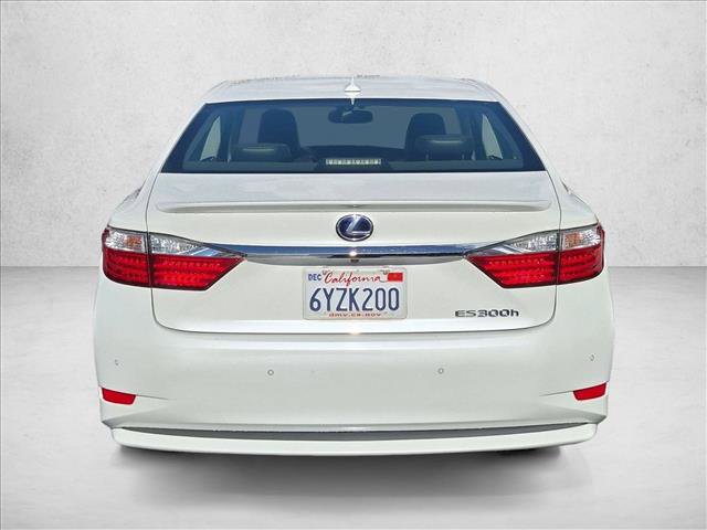 Used 2013 Lexus ES 300h w/ Luxury Pkg FWD image 6