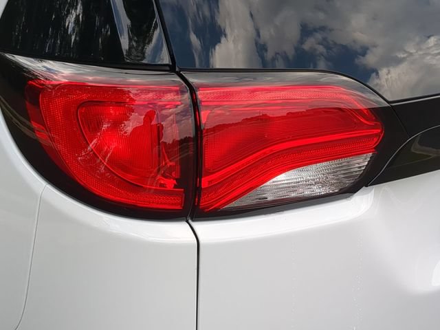 New 2025 Chrysler Voyager LX FWD image 21