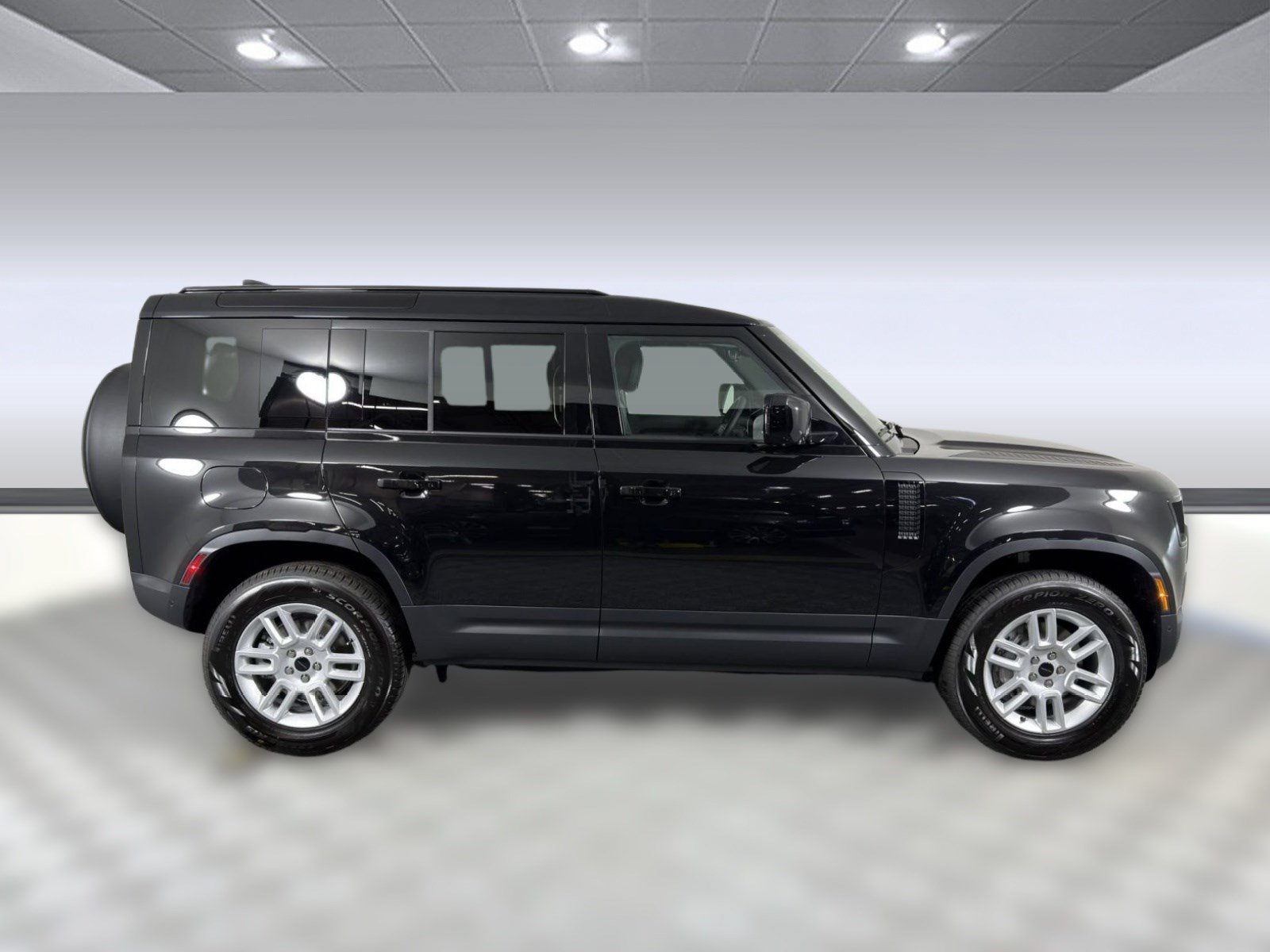 Used 2026 Land Rover Defender 110 S AWD/4WD image 7