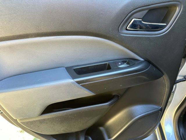 Used 2019 Chevrolet Colorado Z71 AWD/4WD image 14