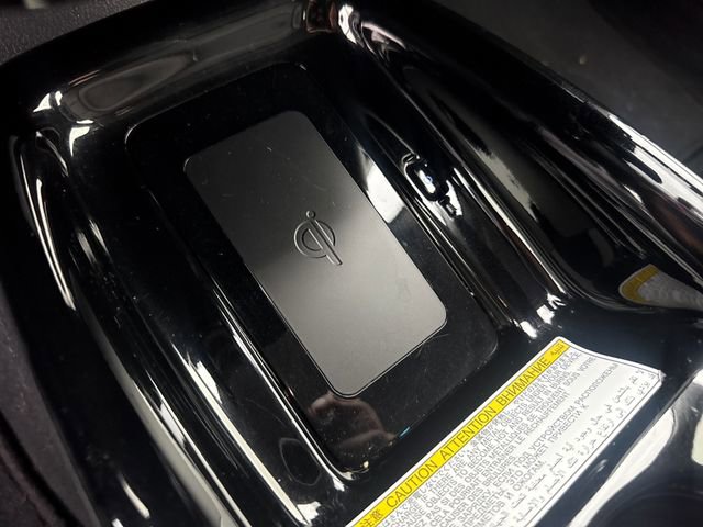 Used 2018 Toyota Prius Three Touring FWD image 25