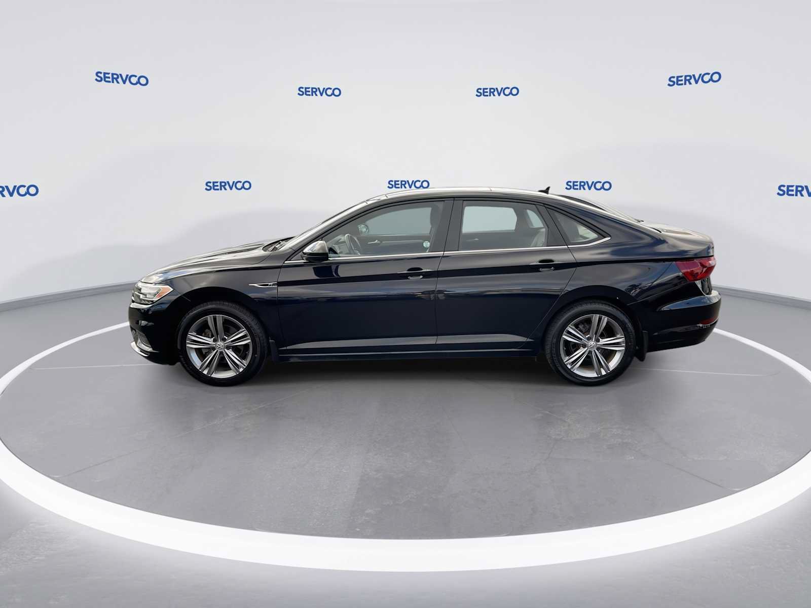Used 2020 Volkswagen Jetta R-Line w/ R-Line Cold Weather Package FWD image 5