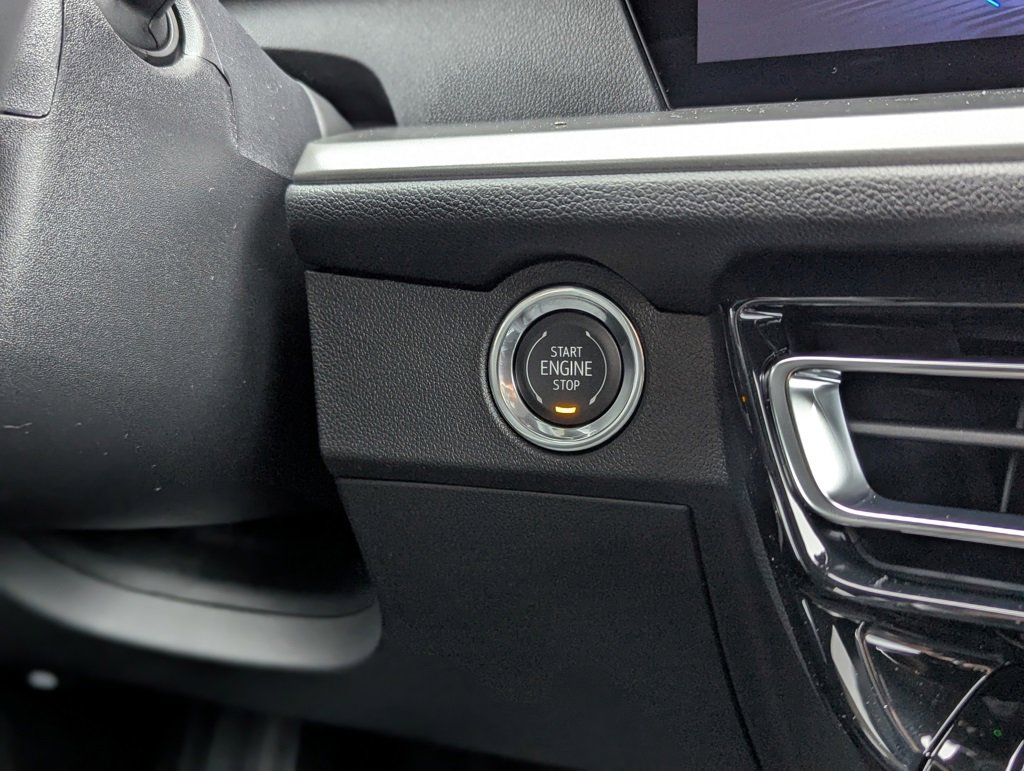 New 2026 Chevrolet Traverse LT w/ LPO, Floor Liner Package image 22