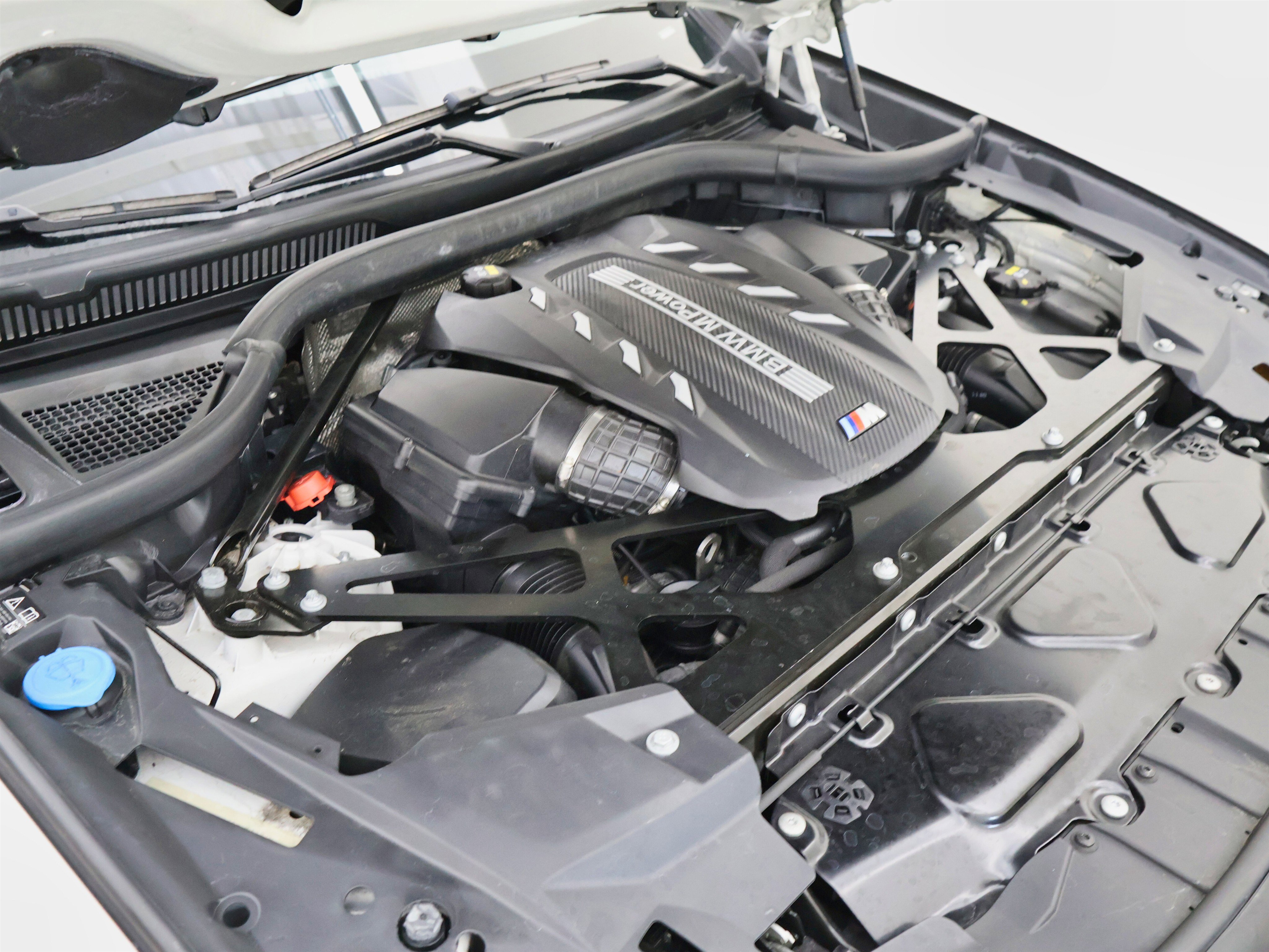 Used 2021 BMW X6 M w/ Executive Package image 61