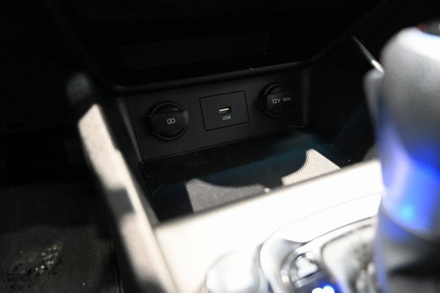 Used 2022 Hyundai Kona SEL w/ Cargo Package image 20
