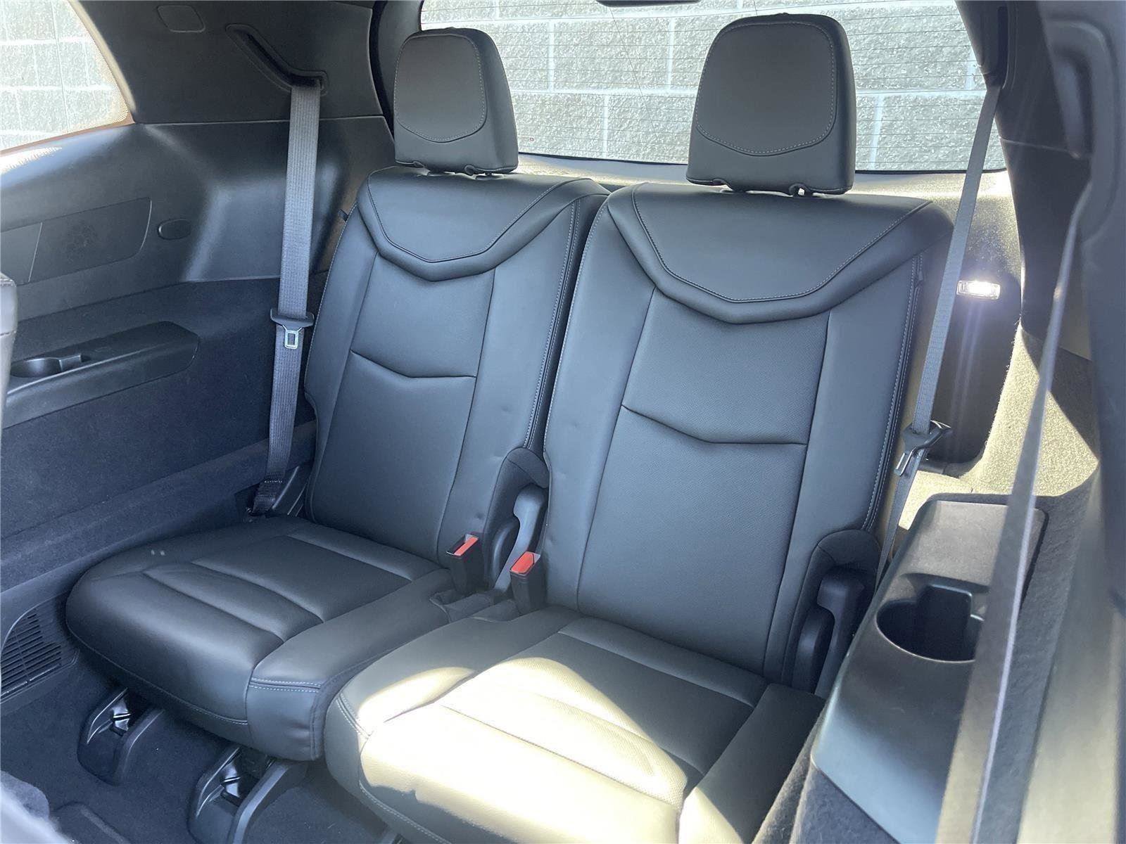 Certified 2025 Cadillac XT6 Premium Luxury AWD/4WD image 44