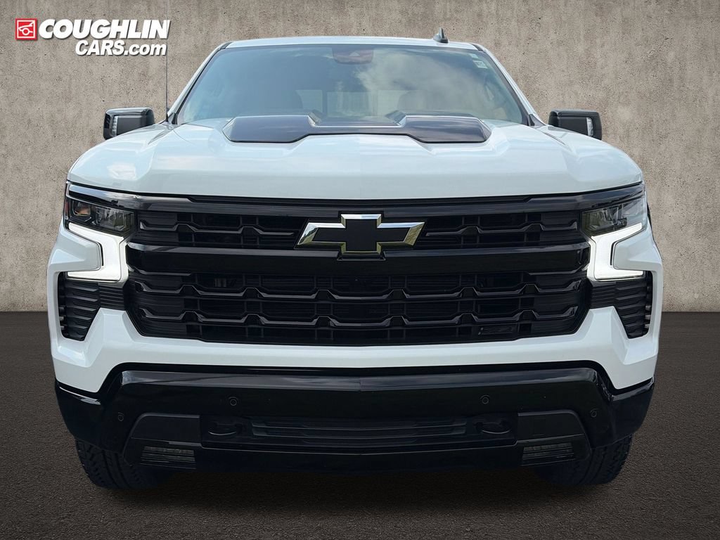 Used 2026 Chevrolet Silverado 1500 LT Trail Boss w/ LT Trail Boss Premium Package AWD/4WD image 2