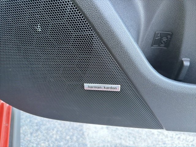 Certified 2024 Subaru Crosstrek 2.5i Limited w/ Crosstrek Mirror Package image 19