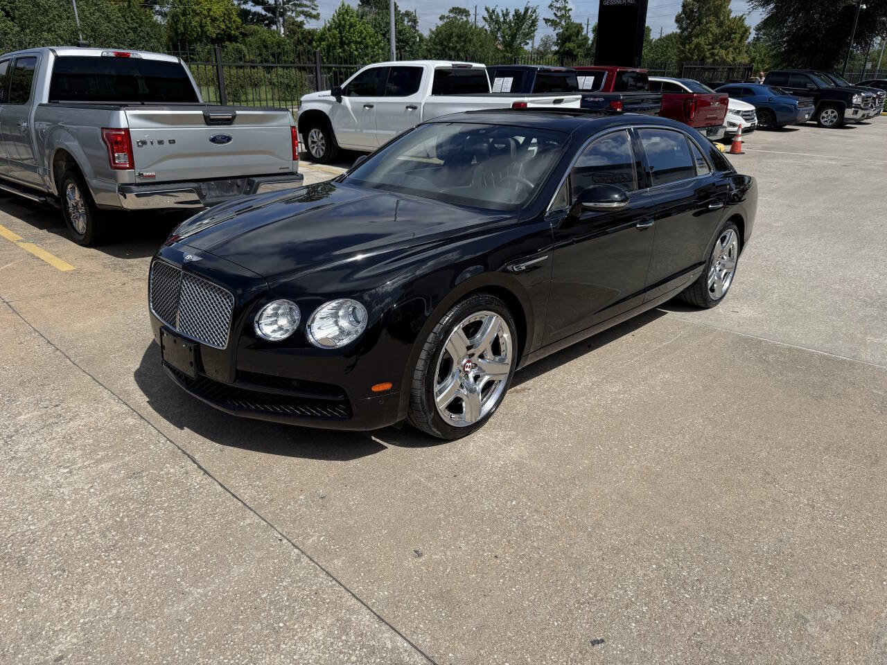 Used 2015 Bentley Flying Spur V8 AWD/4WD image 3