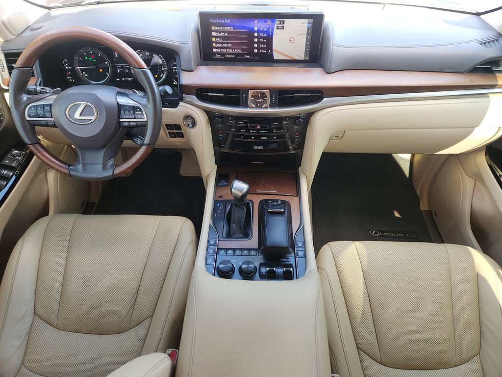 Used 2021 Lexus LX 570 4WD w/ Luxury Package image 26