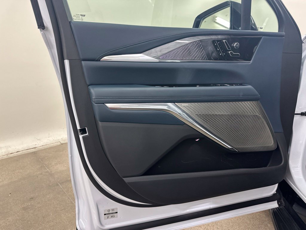 Certified 2026 Cadillac Escalade IQ Sport 2 w/ LPO, Premium Carpet Package AWD/4WD image 34