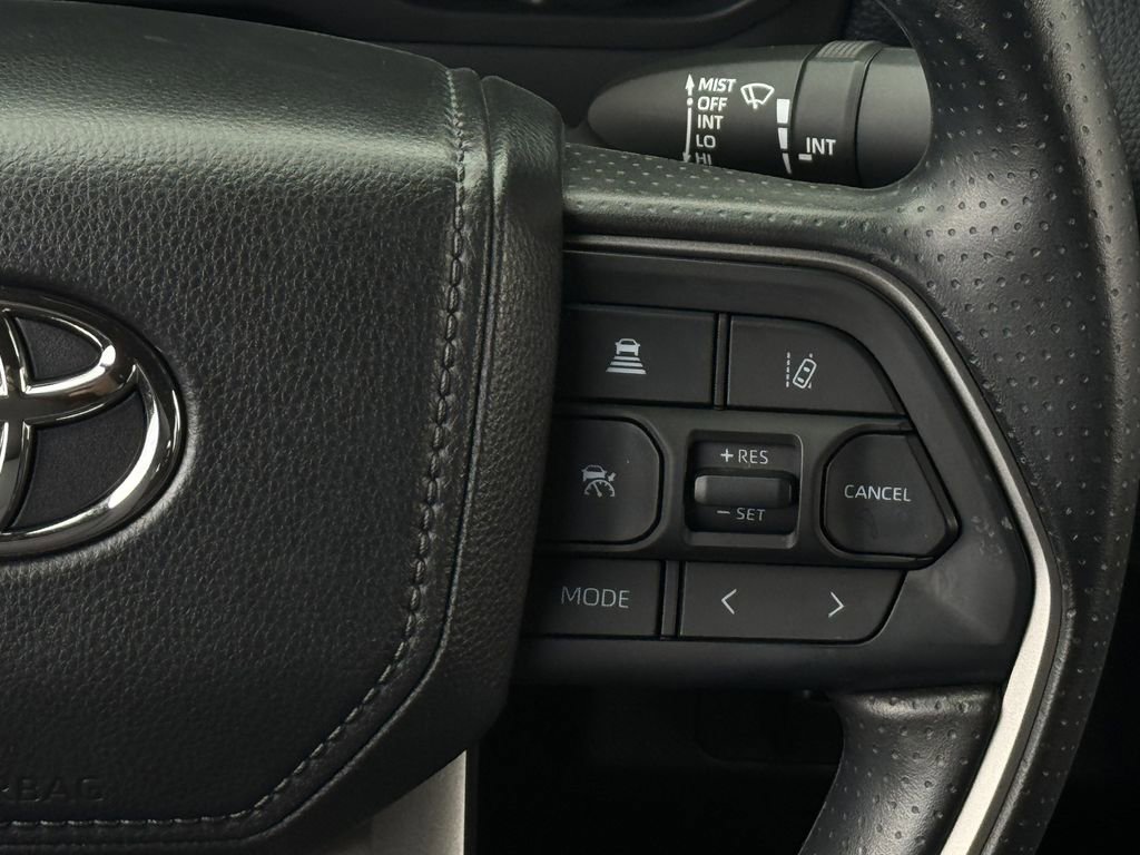 Used 2025 Toyota Tundra SR5 RWD image 15