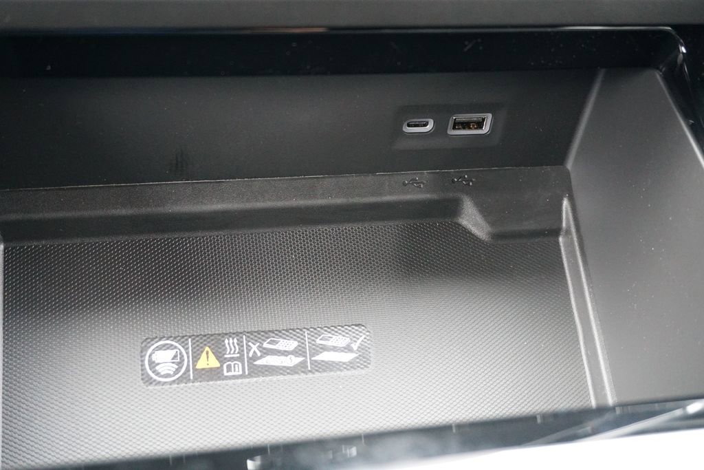 New 2026 GMC Yukon Elevation image 29