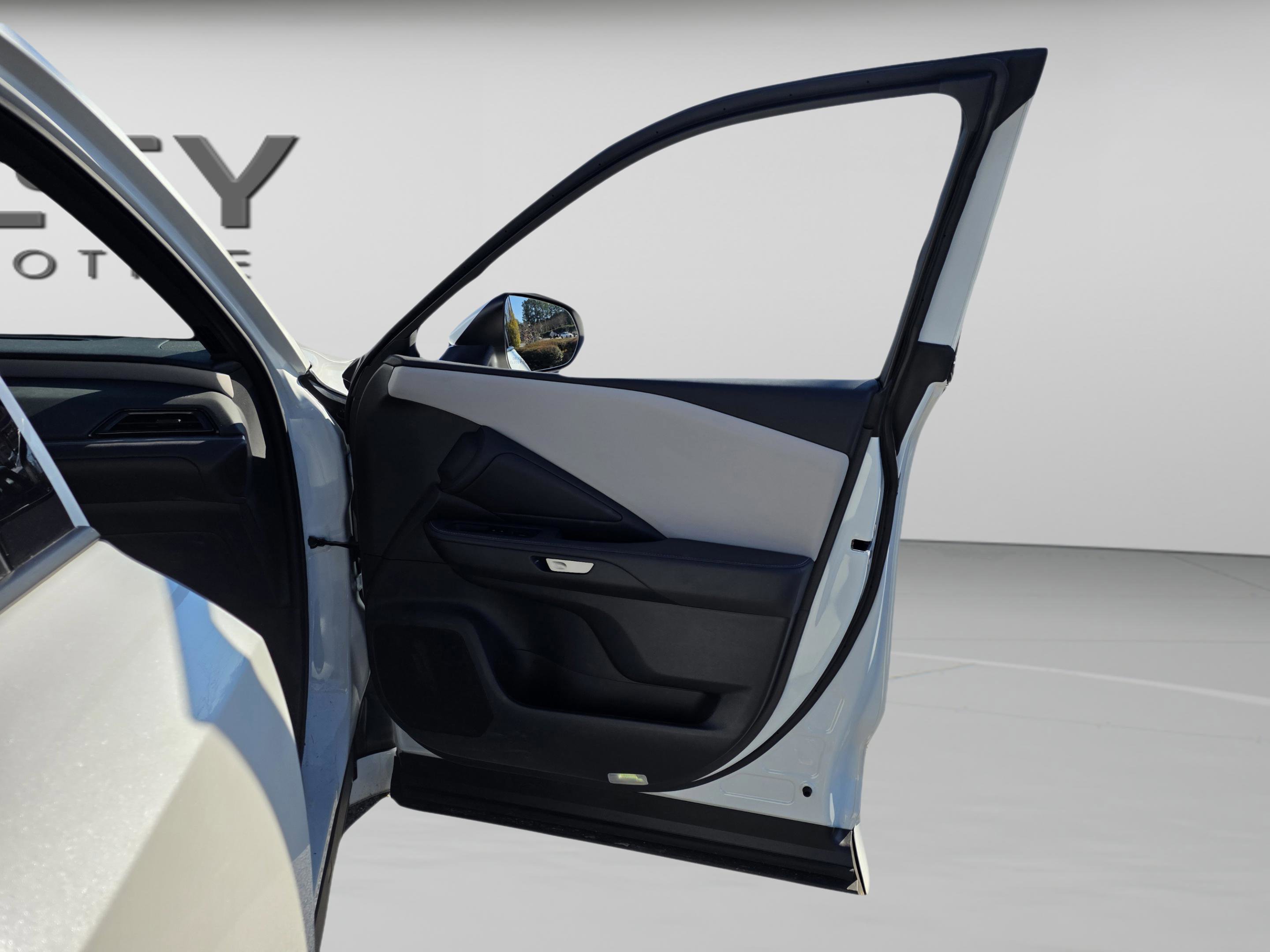 Used 2025 Lexus TX 350 AWD image 25