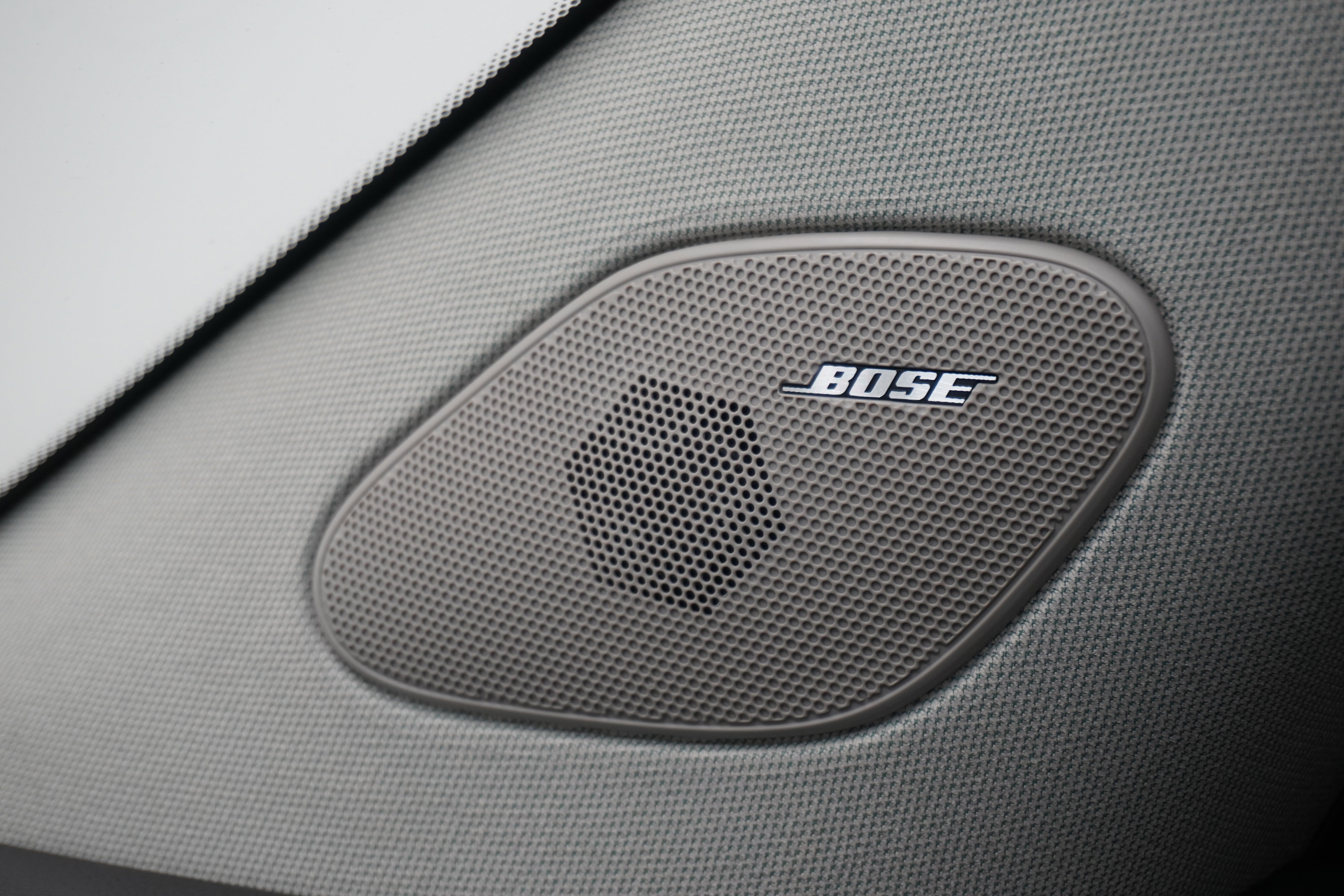 Used 2013 Cadillac SRX Luxury w/ Driver Awareness Package image 16