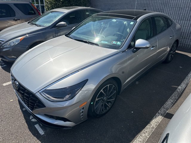 Used 2020 Hyundai Sonata Limited FWD image 3