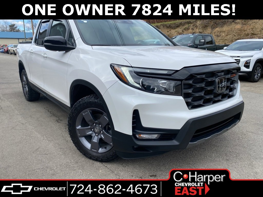 Used 2025 Honda Ridgeline TrailSport image 1