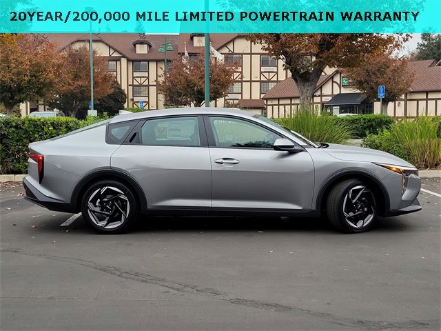 New 2025 Kia K4 EX image 3