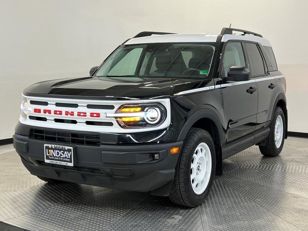 Used 2023 Ford Bronco Sport Heritage w/ Heritage Convenience Package image 3
