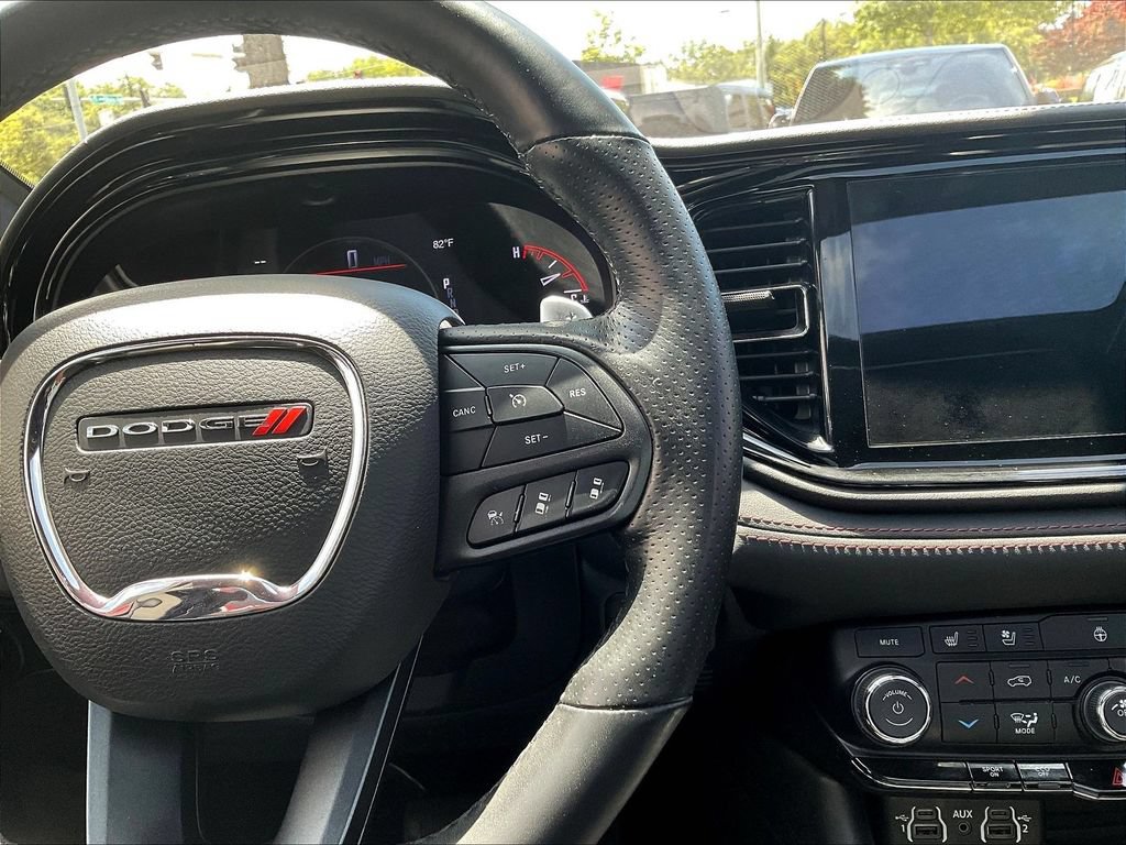 Used 2022 Dodge Durango R/T RWD image 13