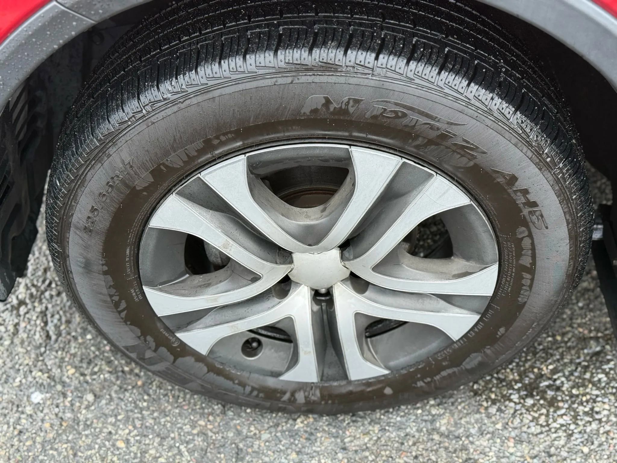 Used 2016 Toyota RAV4 LE image 30