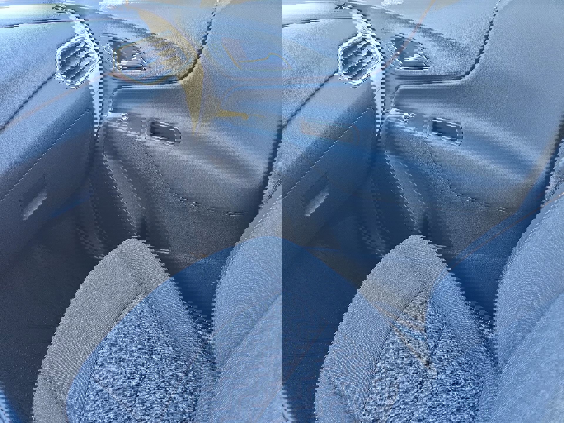 Certified 2023 Chevrolet Equinox LT image 15