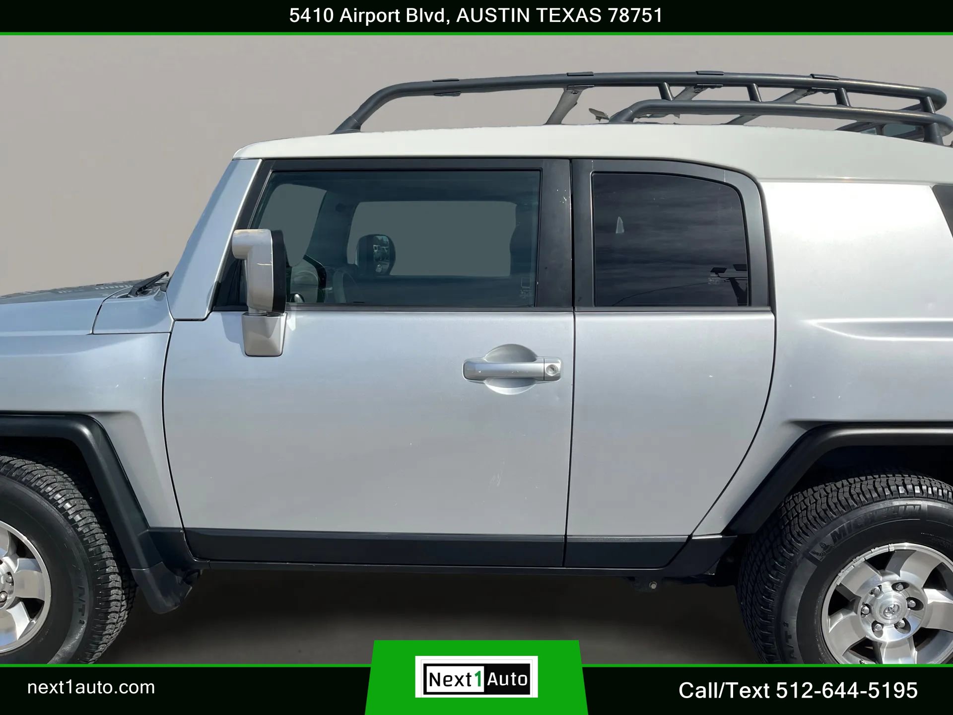 Used 2008 Toyota FJ Cruiser 2WD image 11